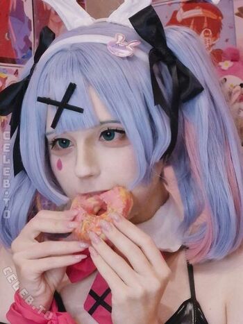 Full leaked Eluchan private onlyfans photo