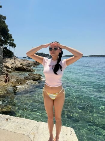 Full leaked Emeraldcchan private onlyfans photo