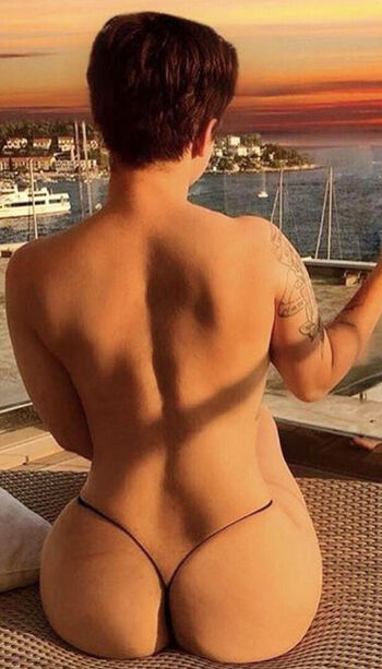 Full leaked Emeryexp private onlyfans photo