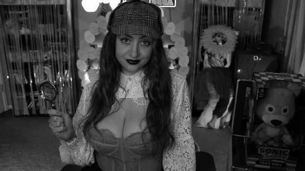 Full leaked Emidivergent private onlyfans photo