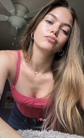 Full leaked Emma beardsley private onlyfans photo