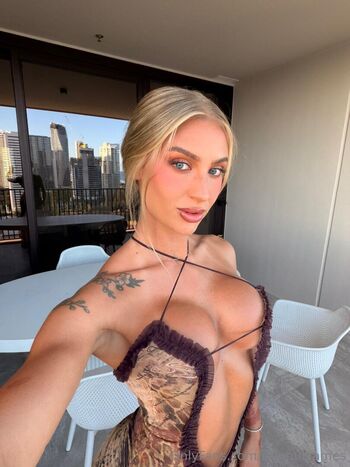 Full leaked Erin james private onlyfans photo