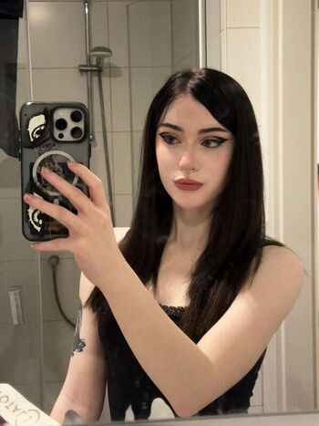 Full leaked Evalunna private onlyfans photo