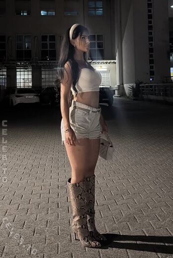 Full leaked Faatima aal private onlyfans photo