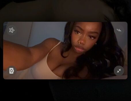 Full leaked Faeriidollx private onlyfans photo