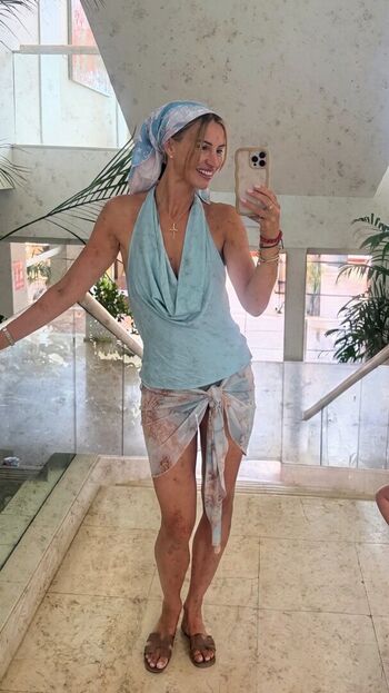 Full leaked Ferne mccann private onlyfans photo
