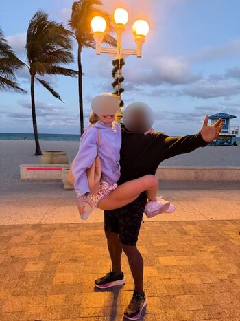 Full leaked Freyadevries private onlyfans photo