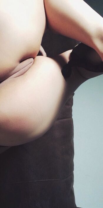 Full leaked Fxrinhx private onlyfans photo