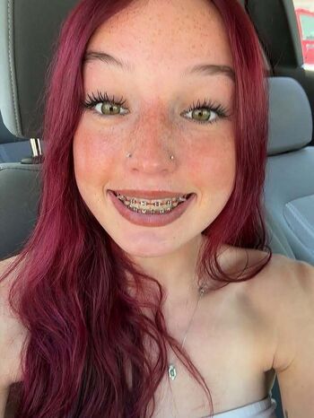 Full leaked Gbawls private onlyfans photo