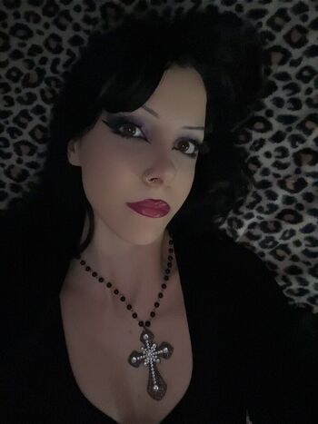 Full leaked Gothikbat private onlyfans photo