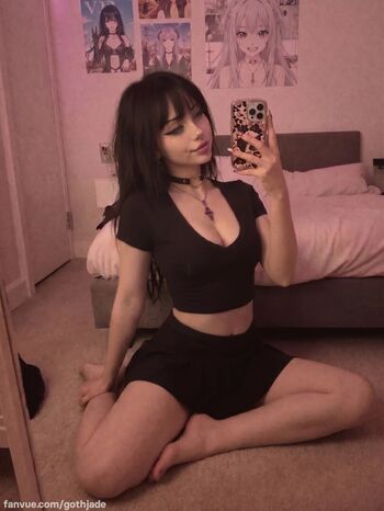 gothjadee8