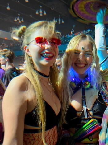 Full leaked Haileeandkendra private onlyfans photo