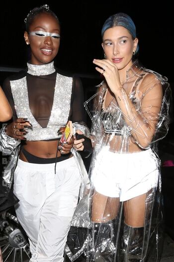 Full leaked Hailey bieber private onlyfans photo