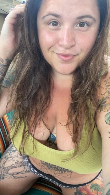 Full leaked Handfulheather private onlyfans photo