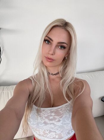 Full leaked Helenakingsoul private onlyfans photo