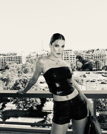 Full leaked Iris mittenaere private onlyfans photo