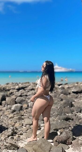 Itzelsanchez90