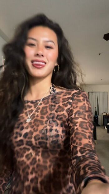 Full leaked Jasmine yi private onlyfans photo