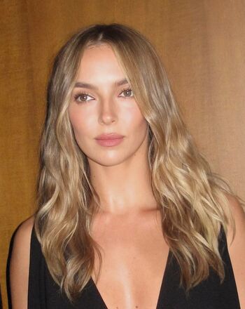 Full leaked Jodie comer private onlyfans photo