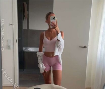 Full leaked Julia eumel private onlyfans photo
