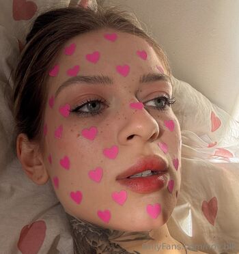 Full leaked Julianizza private onlyfans photo