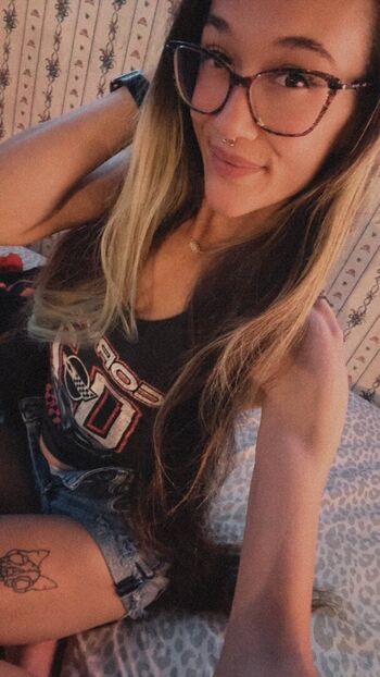 Full leaked Junglecactus private onlyfans photo