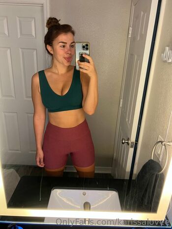 Full leaked Karissaeats private onlyfans photo