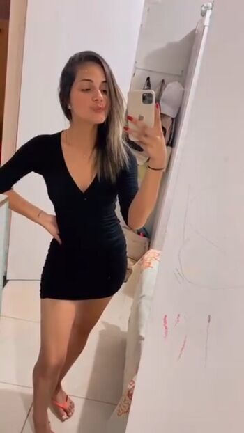 Full leaked Karla hellen page private onlyfans photo