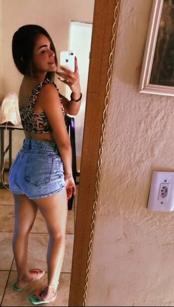 Full leaked Karla hellen private onlyfans photo