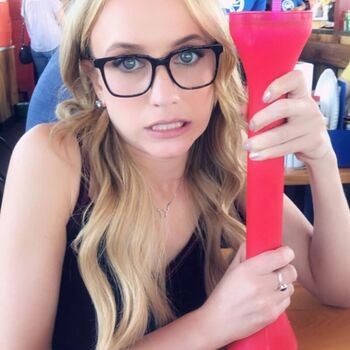 Full leaked Kat timpf private onlyfans photo