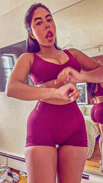 Full leaked Katbritoo private onlyfans photo