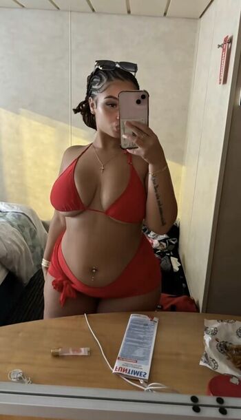 Full leaked Kellyyxoxo private onlyfans photo