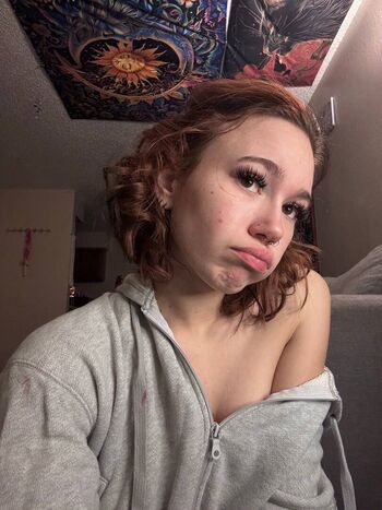 Full leaked Kennlilynn private onlyfans photo