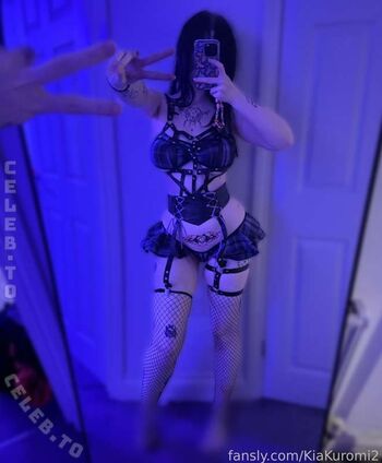 Full leaked Kiakuromi private onlyfans photo