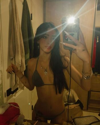 Full leaked Kikavei private onlyfans photo