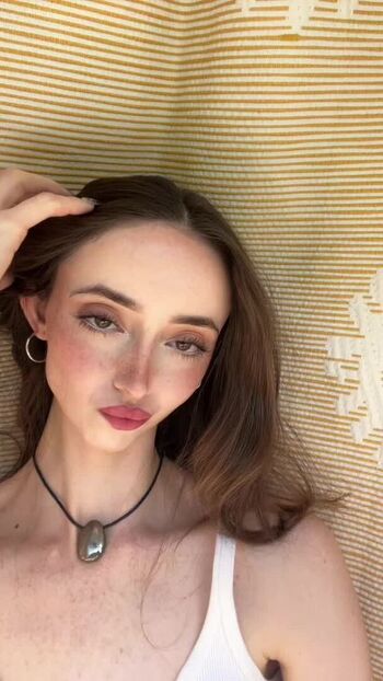 Full leaked Kitkatkira private onlyfans photo