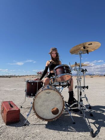 Full leaked Kriss drummer private onlyfans photo
