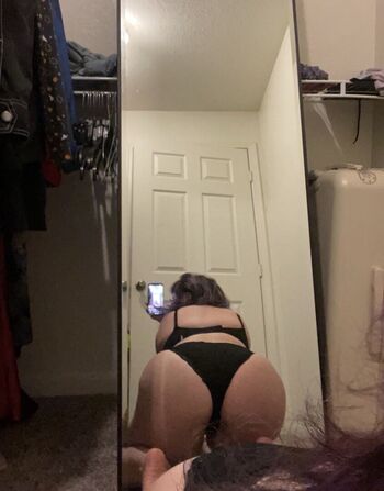 Full leaked Ladyohbitchuary private onlyfans photo