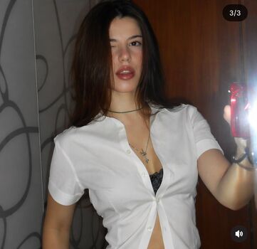 Full leaked Lara lobo private onlyfans photo