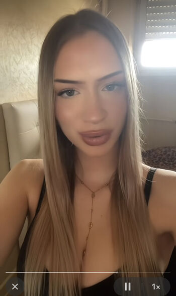 Full leaked Lea lele lsmp private onlyfans photo