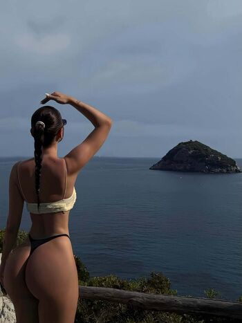 Full leaked Ledusula page private onlyfans photo