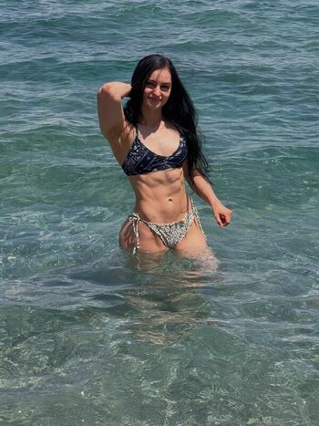 Full leaked Leona maronn private onlyfans photo
