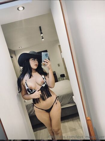 Full leaked Less moonriver private onlyfans photo