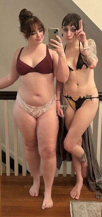 Full leaked Licibops private onlyfans photo