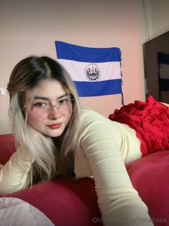 Full leaked Lildianaaa private onlyfans photo