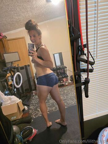 Full leaked Lilithxthick private onlyfans photo