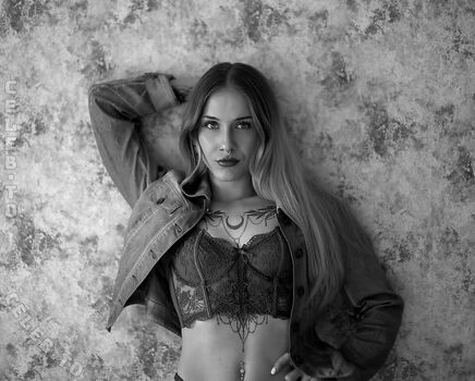 Full leaked Lisaxptc private onlyfans photo