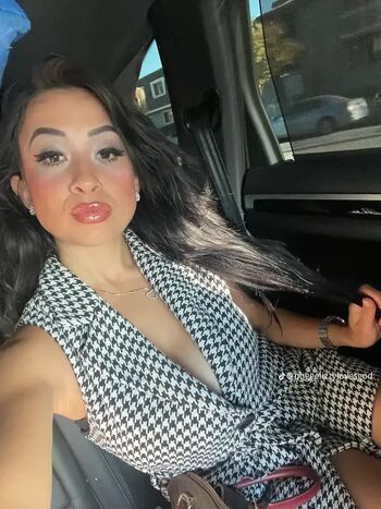 Full leaked Lizzywurst page private onlyfans photo
