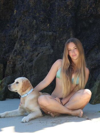 Full leaked Llunaclark private onlyfans photo