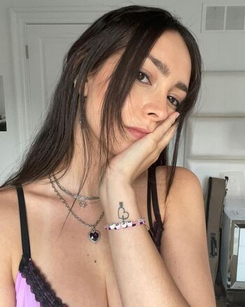 Full leaked Lolo private onlyfans photo